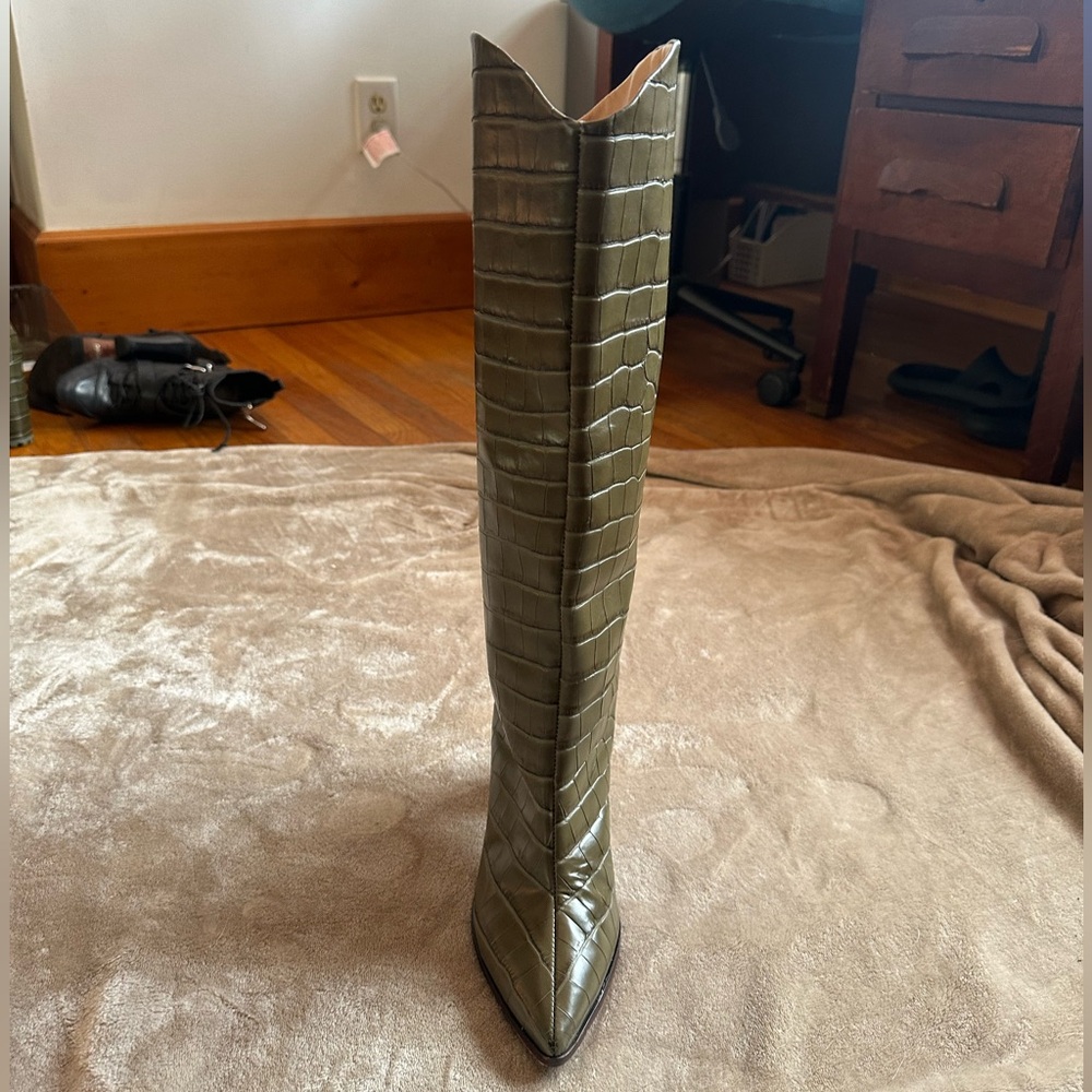 SCHUTZ Olive Croc-Embossed Tall Pointed-Toe Knee-High, Heeled Boot - Picture 2 of 4